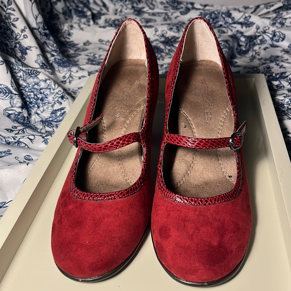 Aerosoles Sushi Role Wine colour Mary Jane Pumps. Size 8.5.